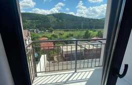 Apartament cu 3 camere, 64 mp, mobilat modern, parcare, zona Valea Garbaului