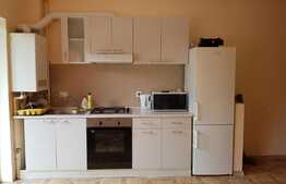 OPORTUNITATE!!!Apartament 3 camere, 59mp, garaj, boxa, zona verde! Zona strazii Stejarului!