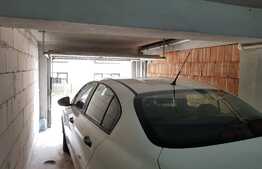 OPORTUNITATE!!!Apartament 3 camere, 59mp, garaj, boxa, zona verde! Zona strazii Stejarului!