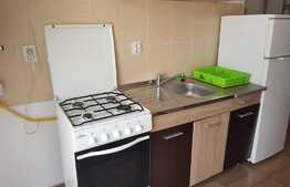 Garsoniera 34 mp, decomandata! Zona strazii Porii!