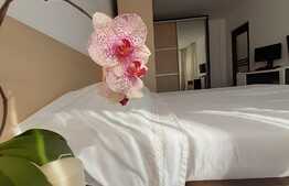 Apartament cu trei camere, 74 mp, zona The Office