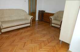 Apartament 3 camere, 70 mp, decomandat, zona UMF