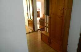 Apartament 3 camere, 70 mp, decomandat, zona UMF