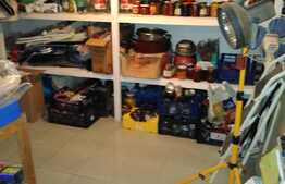 Casa de vanzare, 190 mp utili, 1150 mp teren, zona de case  