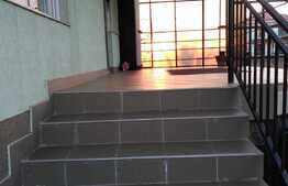 Casa de vanzare, 190 mp utili, 1150 mp teren, zona de case  