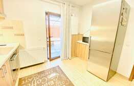 Casa cu 4 camere, 130 mp, curte privata, terasa, parcare, zona strazii Dunarii