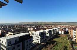 EXCLUSIVITATE! Apartament 3 camere, 58 mp, terasa 15mp, gradina 20mp, zona Sub Cetate