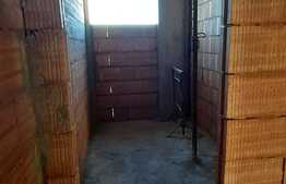 EXCLUSIVITATE! Apartament 3 camere, 58 mp, terasa 15mp, gradina 20mp, zona Sub Cetate