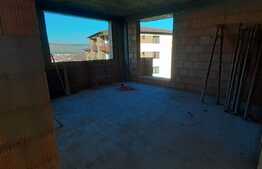 EXCLUSIVITATE! Apartament 3 camere, 58 mp, terasa 15mp, gradina 20mp, zona Sub Cetate