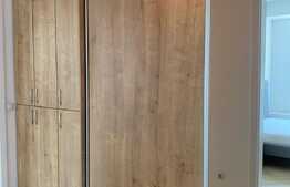 Apartament cu 3 camere, 2 terase, 78 mp, garaj, zona strazii Soporului