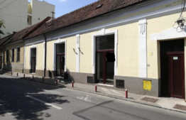 Spatiu comercial ultracentral, 175 mp, vitrina la strada