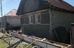 Casa cu teren de 1740 mp intravilan in Chinteni