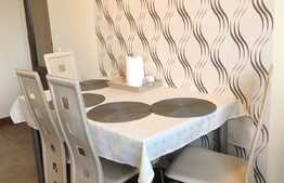 3 camere, decomandat, 86mp, 2 bai, balcon, A.C., parcare, boxa, zona Hotel Napoca