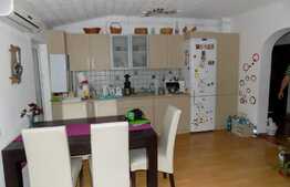 OPORTUNITATE! 2 camere, 69 mp, parcare! Zona strazii Eroilor!