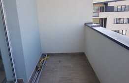 Apartament 2 camere, luminos, 2 balcoane, loc parcare! Zona strazii Catanelor!