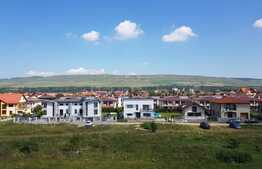 Apartament 2 camere, luminos, 2 balcoane, loc parcare! Zona strazii Catanelor!