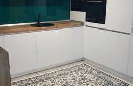 Apartament cu 2 camere, 56 mp , modern, loc de parcare, aer conditionat, zona strazii Trifoiului 