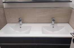 Apartament cu 2 camere, 56 mp , modern, loc de parcare, aer conditionat, zona strazii Trifoiului 