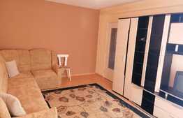 Apartament 3 camere, 80 mp, decomandat, zona Calea Floresti