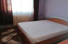 Apartament 3 camere, 80 mp, decomandat, zona Calea Floresti