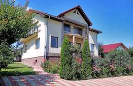 Casa individuala 210 mp, teren 660 mp, finisata si mobilata, la cheie!