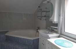 Oportunitate! Casa 752 mp, teren 678 mp, gradina superba, ideala ca si investitie