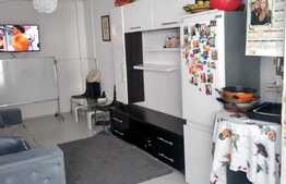 Apartament 2 camere, semidecomandat, 50mp, Edgar Quinet