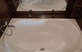 Apartament 3 camere decomandate, 70 mp, 2 garaje, zona strazii Frunzisului