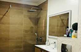 Apartament de vanzare, bloc nou, finisat lux, in zona centrala 