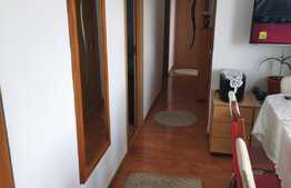 Apartament 3 camere, 53 mp, zona Lombului