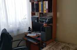 Apartament 3 camere, 53 mp, zona Lombului