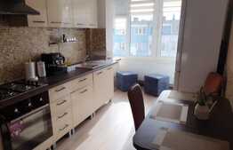 Apartament 2 camere, 51 mp, parcare, P-ta Mihai Viteazu