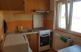 Garsoniera decomandata , 33mp, loc parcare! Zona strazii Ioan Rus!