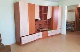 Garsoniera decomandata , 33mp, loc parcare! Zona strazii Ioan Rus!