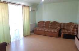 Garsoniera decomandata , 33mp, loc parcare! Zona strazii Ioan Rus!