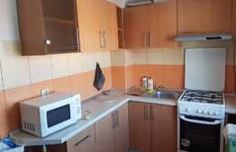 Garsoniera decomandata , 33mp, loc parcare! Zona strazii Ioan Rus!