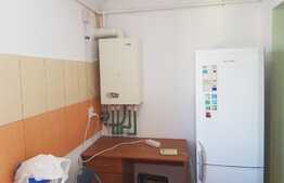 Garsoniera decomandata , 33mp, loc parcare! Zona strazii Ioan Rus!