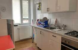  2 camere, decomandat, 50 mp, zona Parcul Central