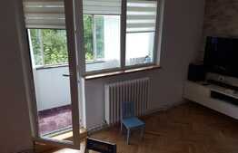 Apartament 4 camere, decomandat, etaj intermediar, zona Calea Floresti