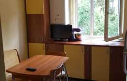 Apartament 4 camere, decomandat, etaj intermediar, zona Calea Floresti