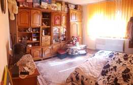 Apartament 2 camere, 42mp, decomandat, zona Bucium