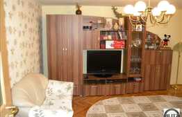 Apartament 3 camere, decomandat, zona Aleea Borsa, 67 mp, boxa depozitare