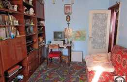 Apartament 3 camere, decomandat, zona Aleea Borsa, 67 mp, boxa depozitare