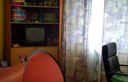 Apartament cu trei camere, 67 mp, zona strazii Dâmboviței 