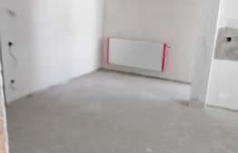 Apartament 3 camere, 58 mp, zona Vivo