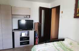 Apartament 2 camere, semidecomandat, 40 mp, zona Piata Hermes