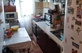 Apartament 3 camere, 47mp, loc de parcare, zona Mehedinti