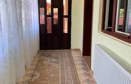 Casa individuala cu teren de 700 mp, zona Gilau!