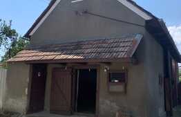 Casa individuala cu teren de 700 mp, zona Gilau!