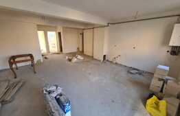 OPORTUNITATE! Apartament 3 camere, 77mp, 2 bai, etaj 2! Zona strazii Florilor!